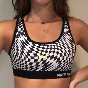 Nike Pro Classic Swoosh Sports Bra